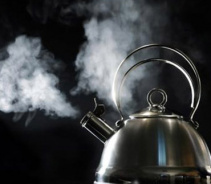 Защити себя от смертельной опасности. Вот почему не стоит кипятить воду дважды! 